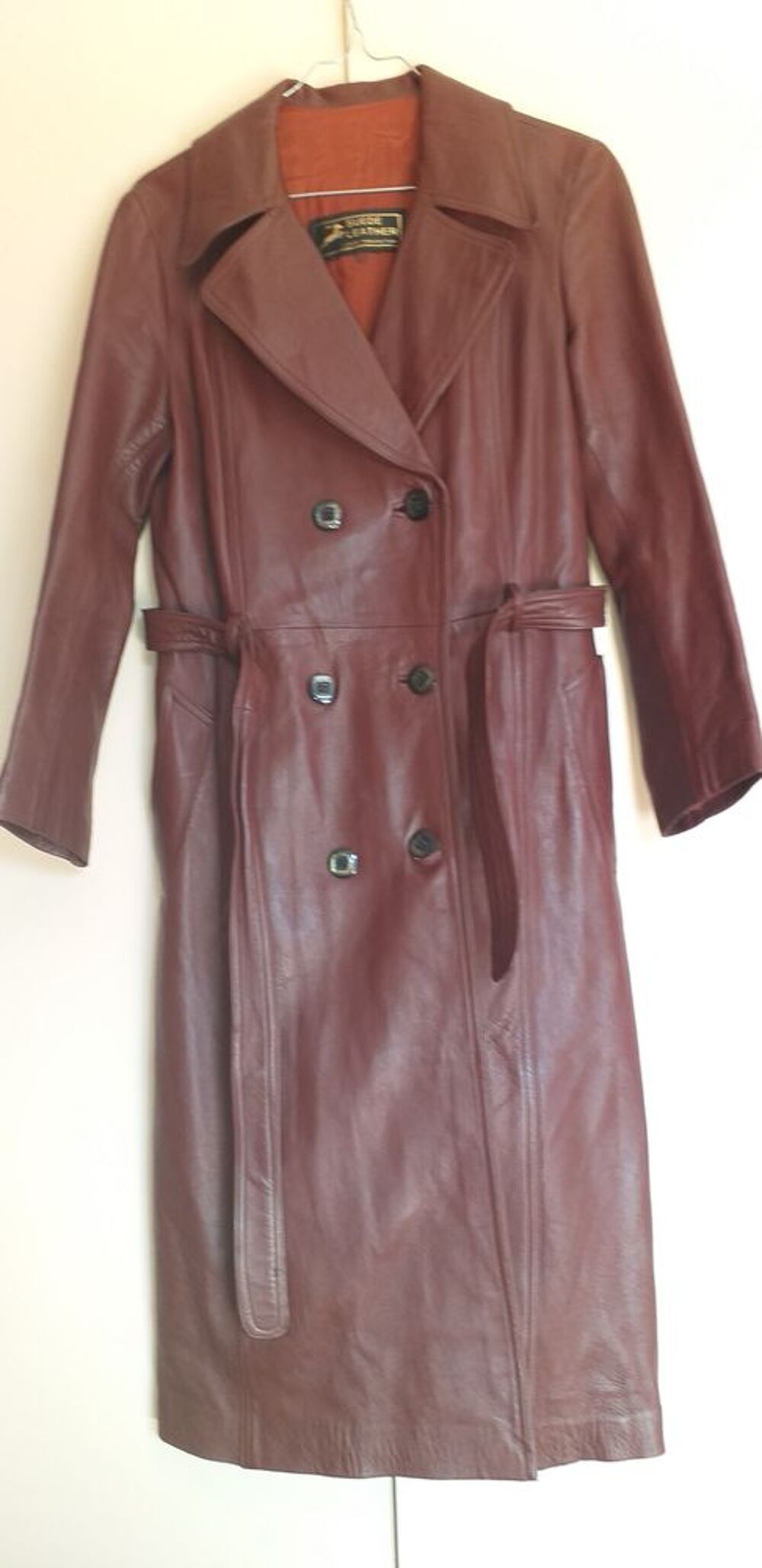 Manteau cuir bordeaux vintage Vtements