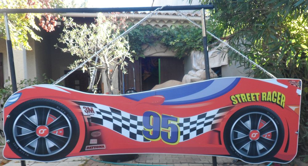Panneau d&eacute;co voiture de course bi-c&ocirc;t&eacute; 3M 95 STREET RACER Décoration