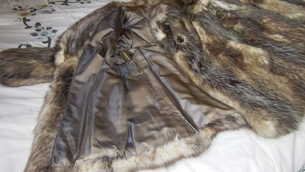 Veste de fourrure en opossum Vêtements