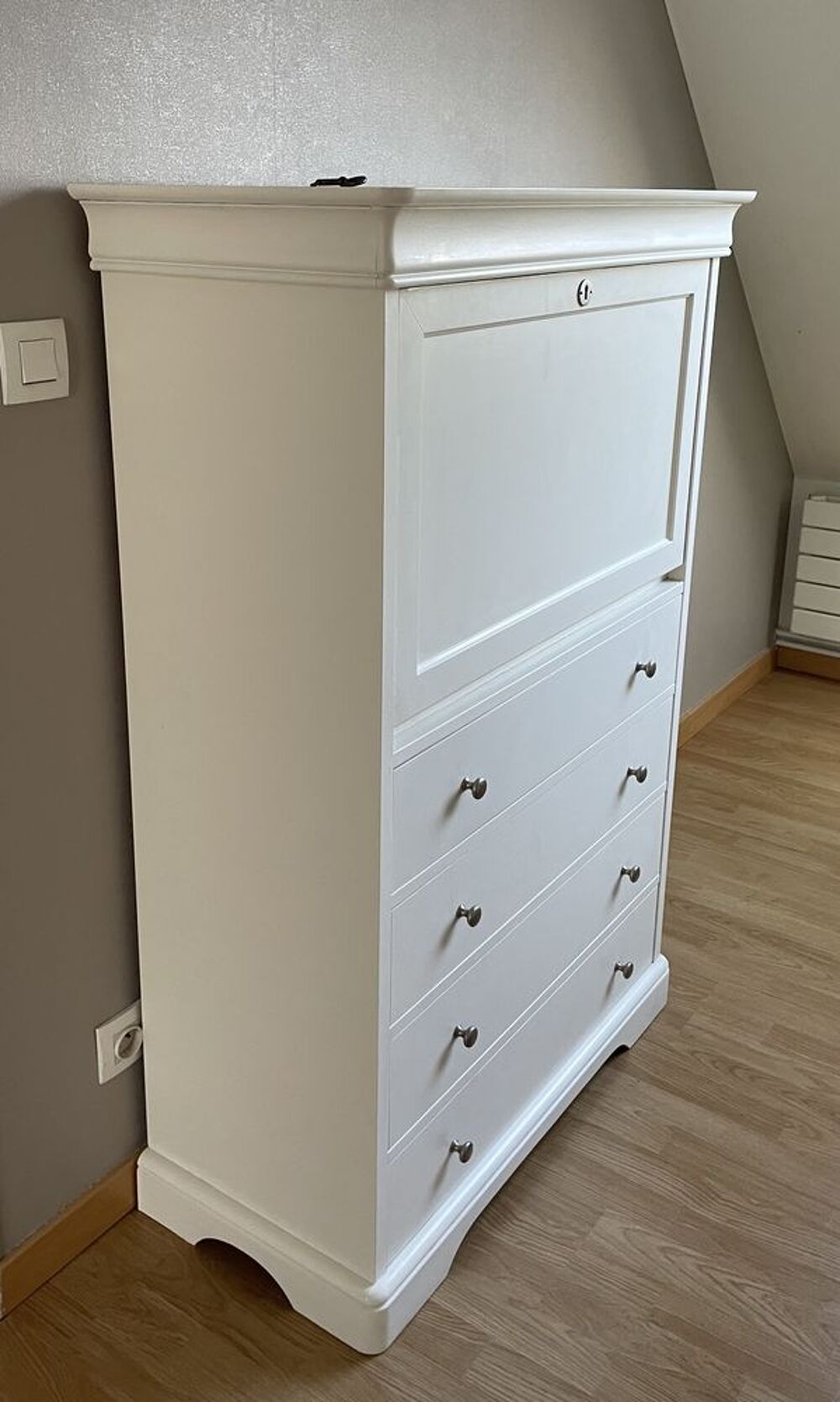 Secr&eacute;taire d&eacute;j&agrave; repeint de couleur blanc cass&eacute;, l&eacute;g&egrave;rement j Meubles