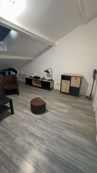  Appartement à louer 1 pièce 37 m²