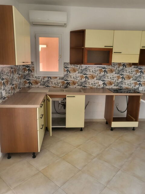   T2/3 vide Borgo Rez-de-villa Appartement - 2/3 pièce(s) - 50 m²