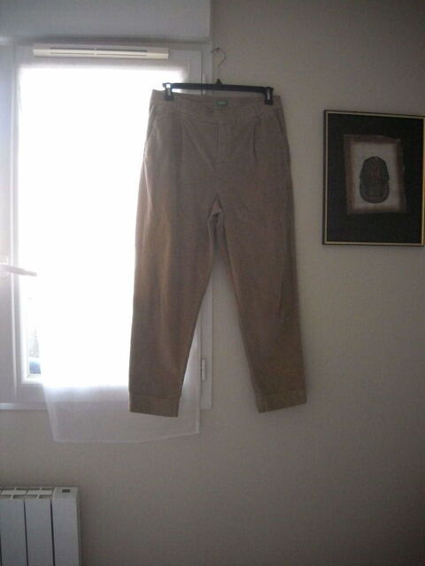 Pantalon velours côtelé Benetton 6 Orbagna (39)