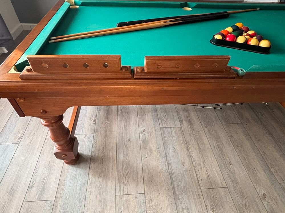Billard am&eacute;ricain Meubles