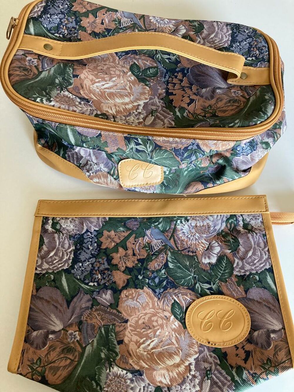 Vantity et trousse de toilette TBE Maroquinerie