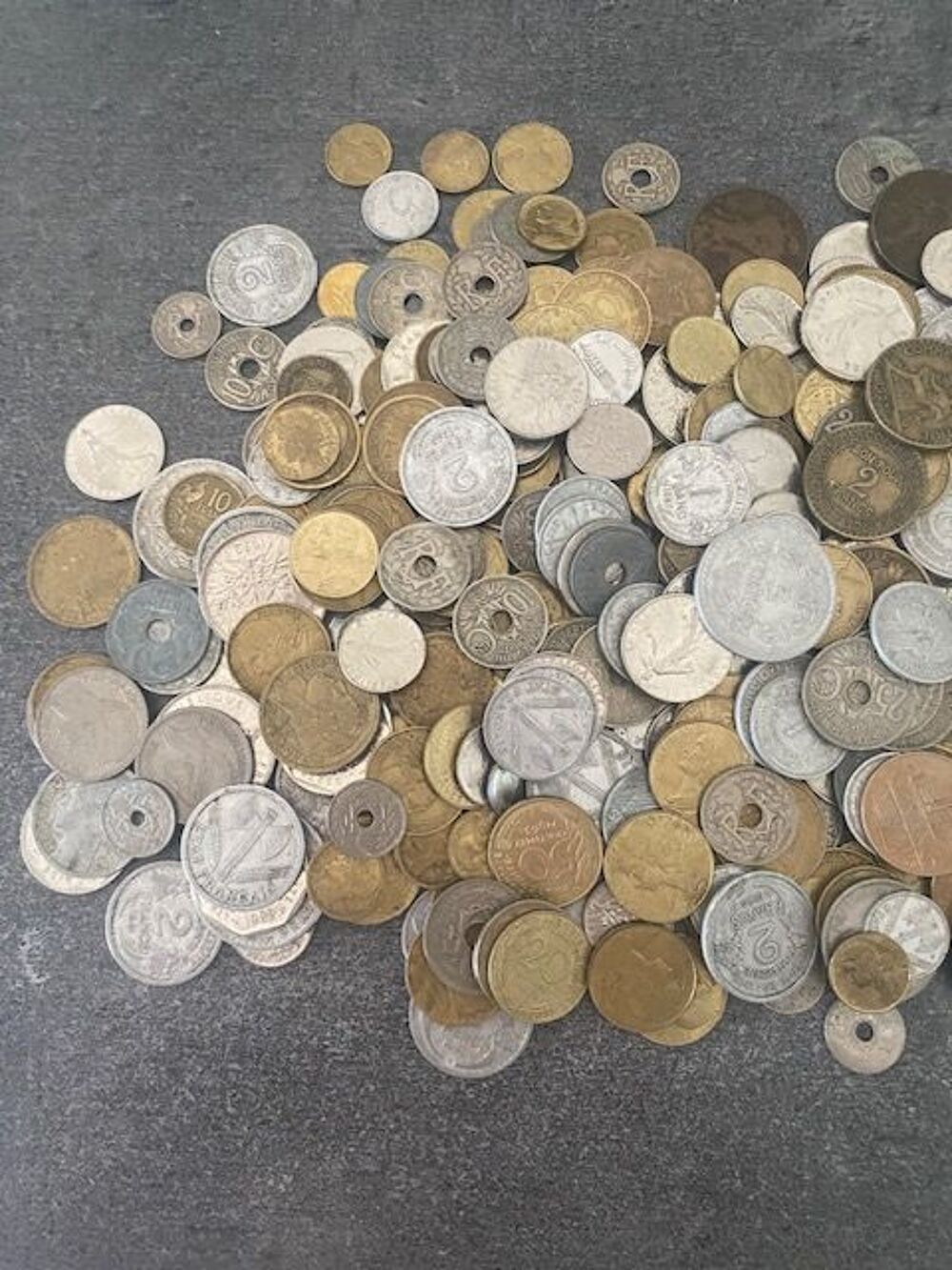 Plus de 460 pi&egrave;ces Fran&ccedil;aises toutes ann&eacute;es diff&eacute;rentes 