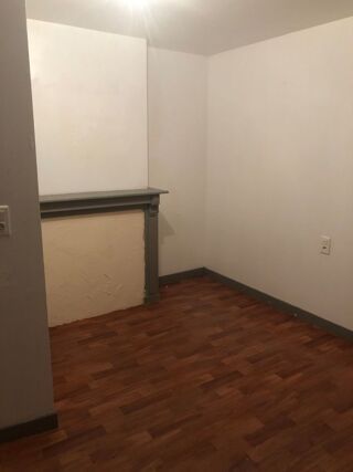  Maison à louer 8 pièces 140 m²