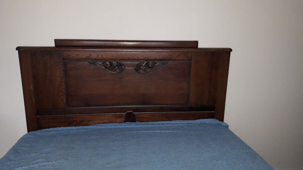 Chambre &agrave; coucher Lit - Penderie et commode Meubles