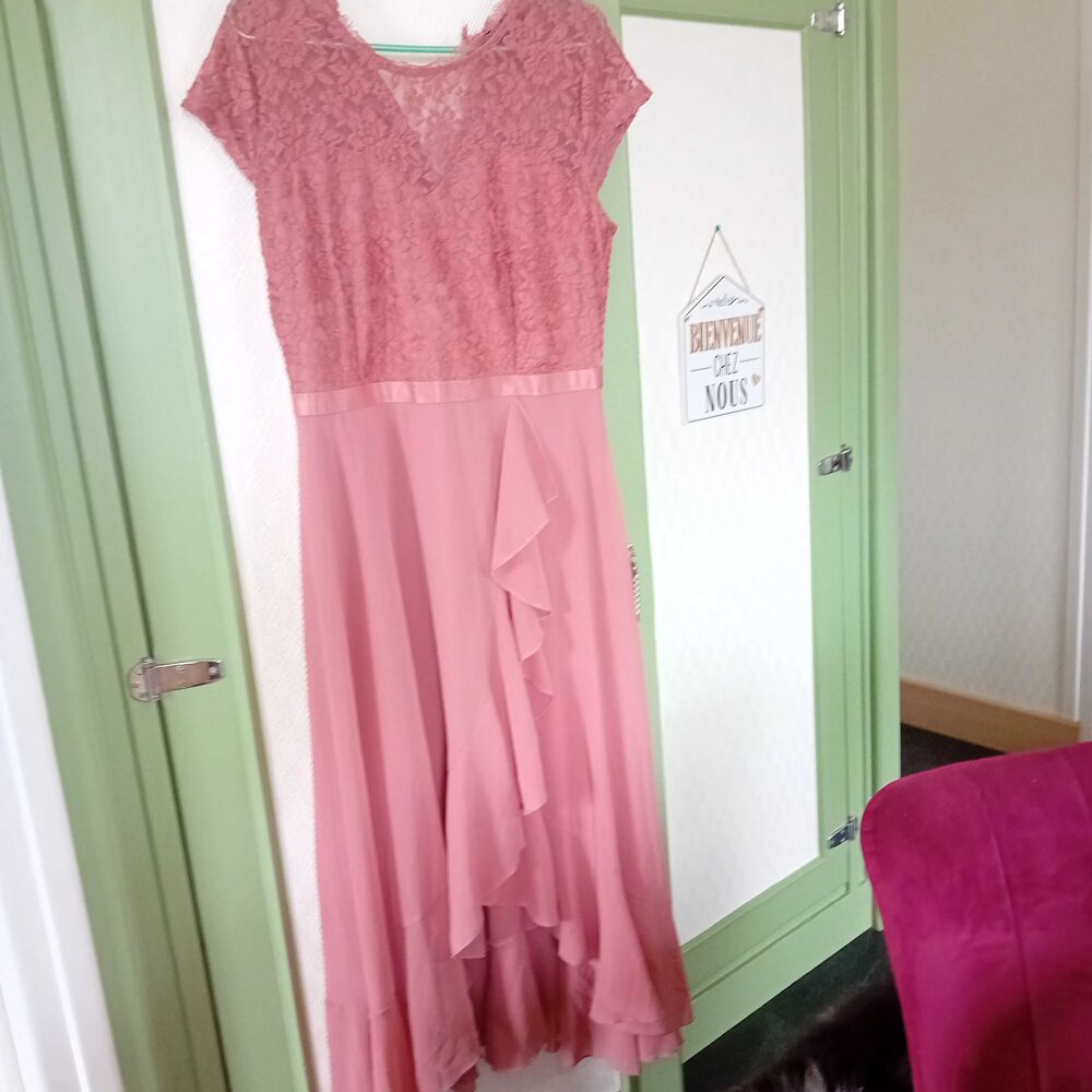 Robe Vêtements
