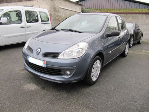 Renault Clio III Clio 1.4 16V 100 Confort Pack Clim Expression 2005 occasion Muret 31600