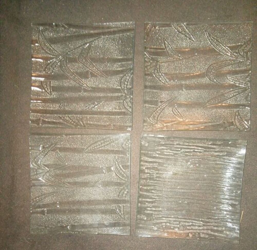 9 assiettes en verre transparentes motif bambous Cuisine