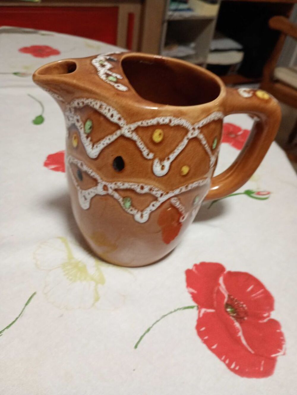 pichet en gr&egrave;s Décoration