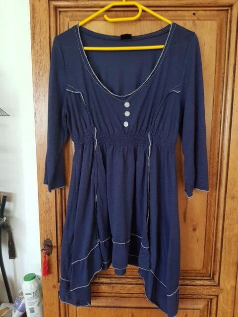 Tunique bleue marine 7 Viriat (01)