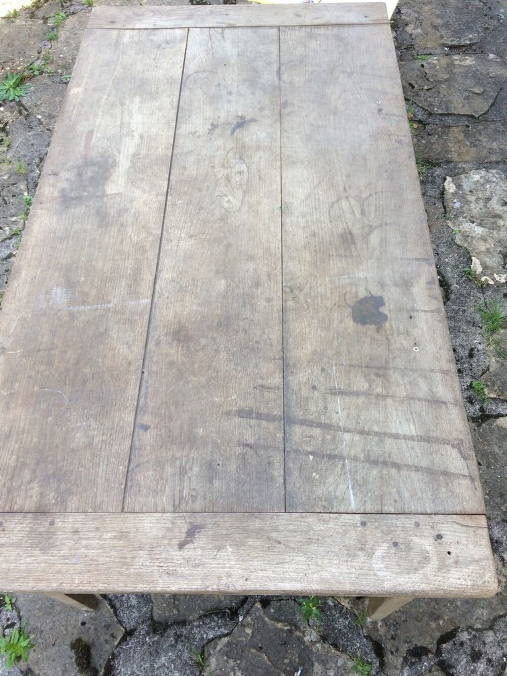 Table en ch&ecirc;ne Meubles