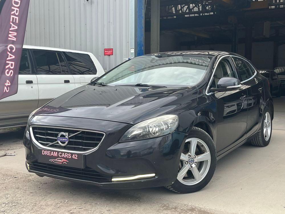 V40 D3 150 Kinetic Geartronic A 2012 occasion 42700 Firminy