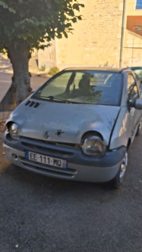 Pi&egrave;ces et &eacute;quipements Voiture Pi&egrave;ces et &eacute;quipements Voiture  occasion V&eacute;zinnes 89700
