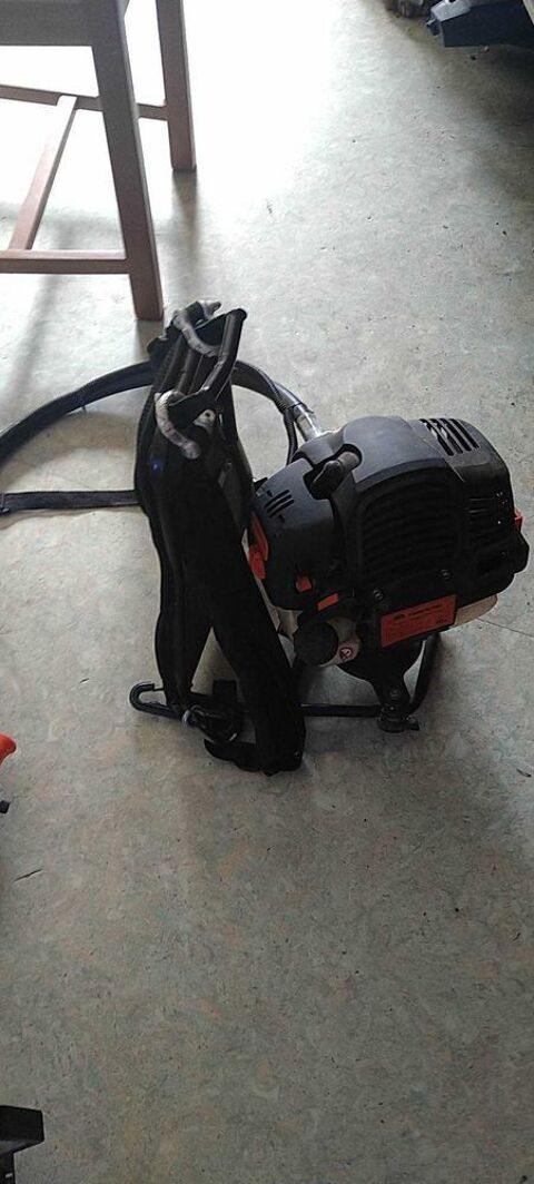 d�broussailleuse 150 Elne (66)