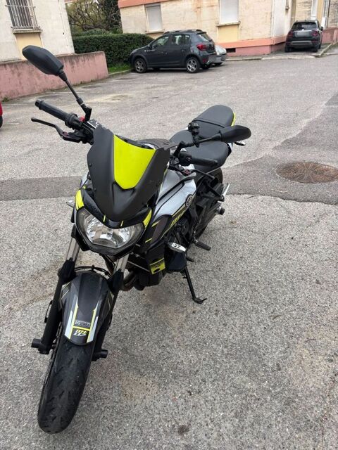 Moto YAMAHA 2019 occasion Martigues 13500