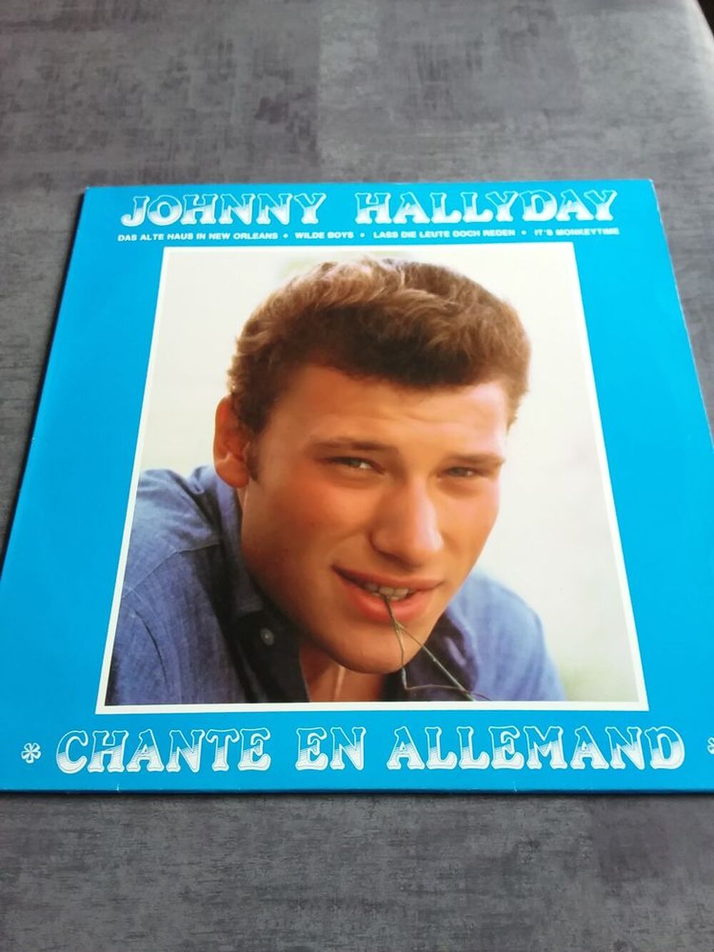 Vinyle 33 tour de Johnny Hallyday CD et vinyles