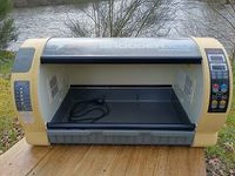   Eleveuse RCOM XL Birdbrooder ICU 
