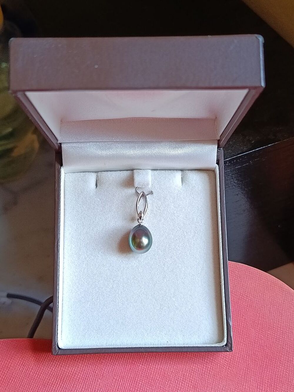pendentif or blanc et perle de tahiti Bijoux et montres