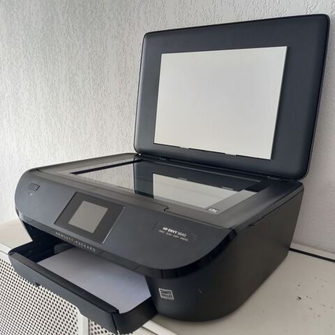 Imprimante Hewlett Packard  300 Bordeaux (33)