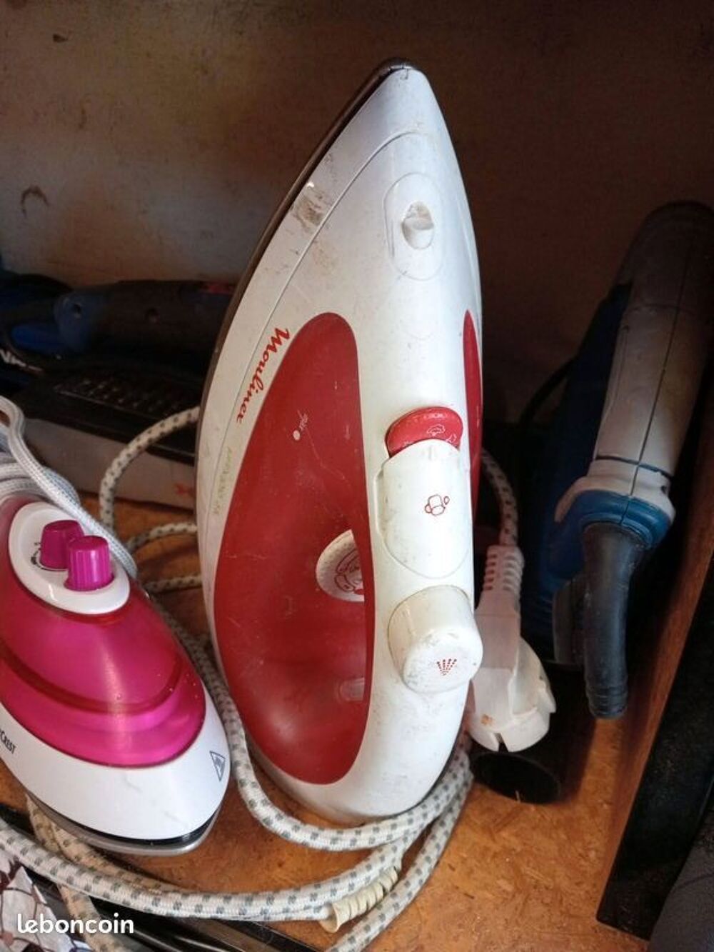 Fer a repasser et defroisseur Electroménager
