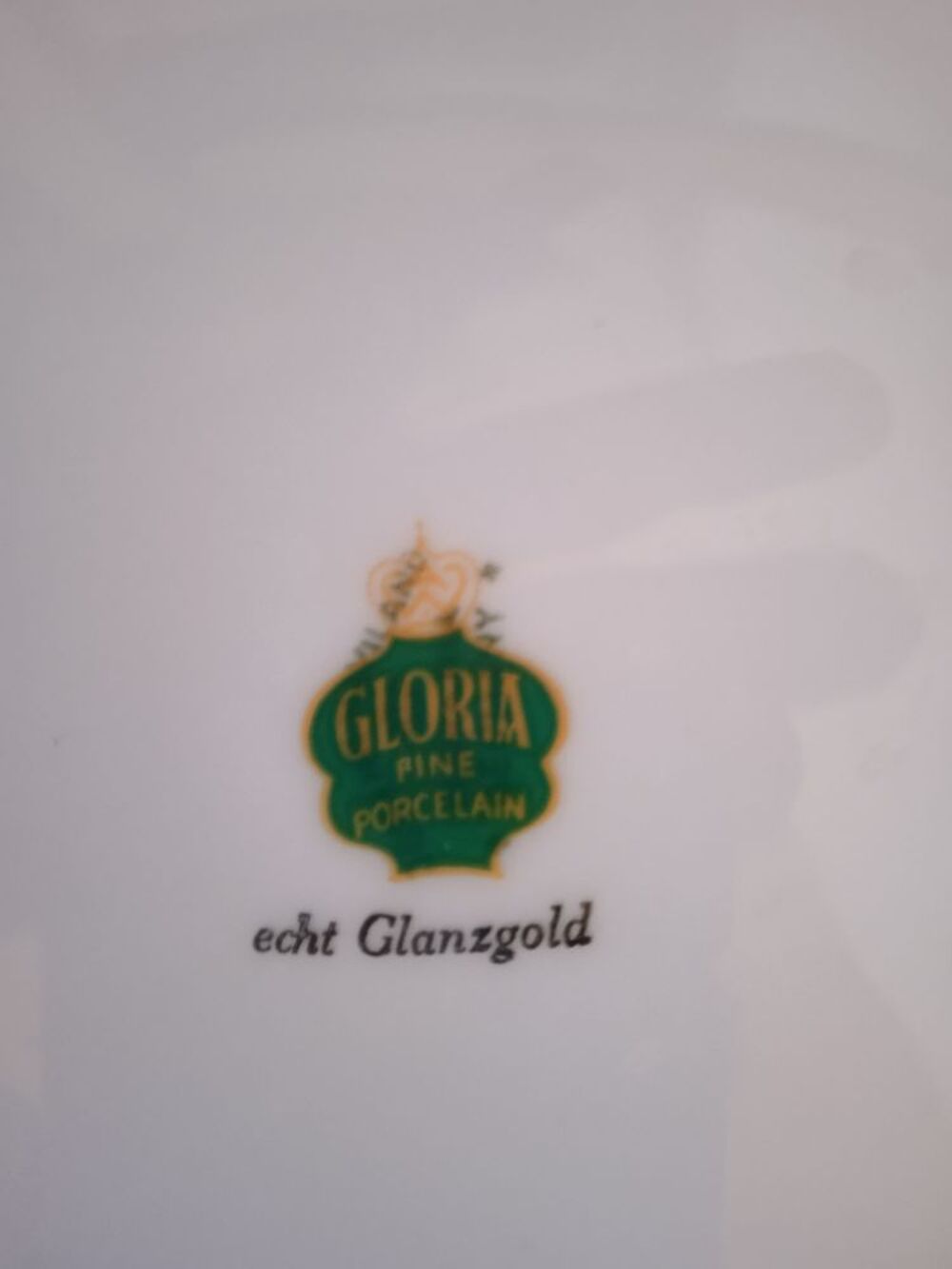 Assiette plat Gloria 
Echt Glanzgold 
Fine porcelaine
Exc Décoration