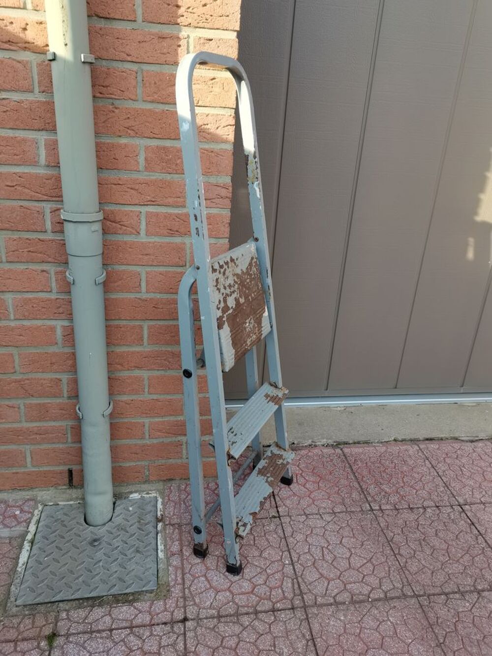 Escabeau robuste 3 marches 150kgs Bricolage