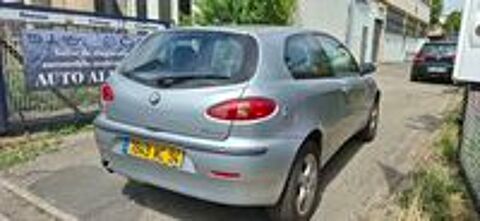 147 1.6i - 105 TS Distinctive 2003 occasion 94700 Maisons-Alfort
