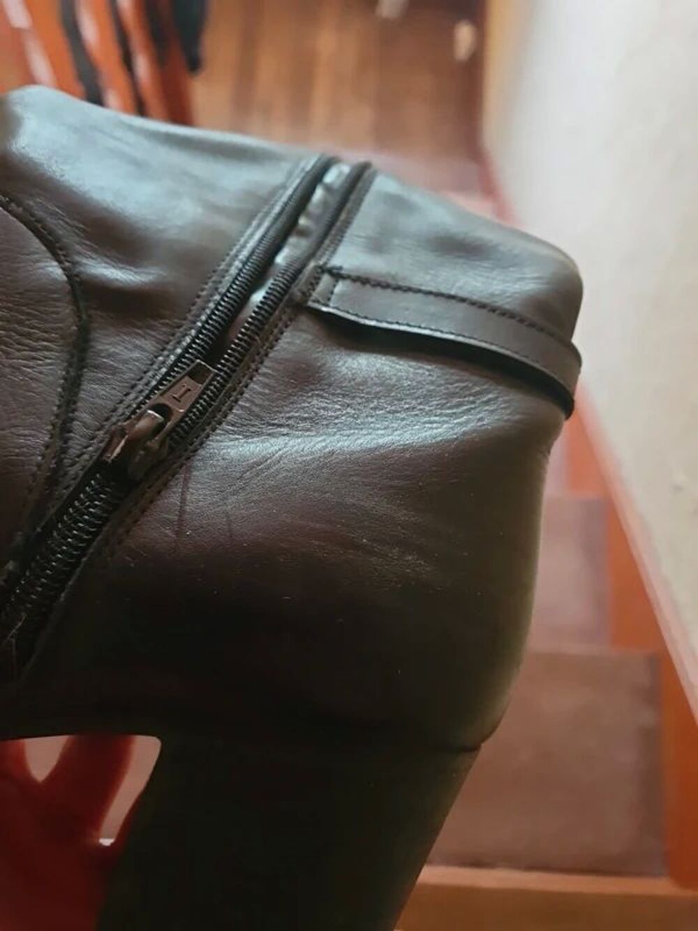 Bottes noires montantes &agrave; talons Tata Italia Chaussures