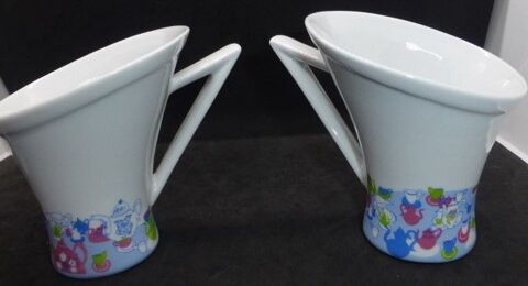Lot de 6 tasses asym�triques Disney Boutique des Mus�es 20 Rueil-Malmaison (92)