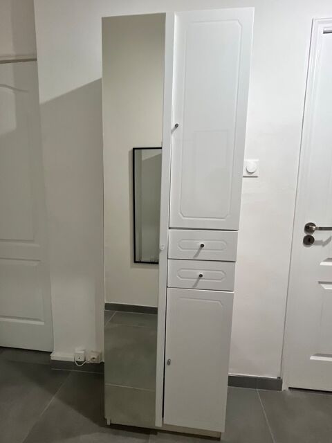 Meuble de rangement salle de bain 200 Marseille 11 (13)