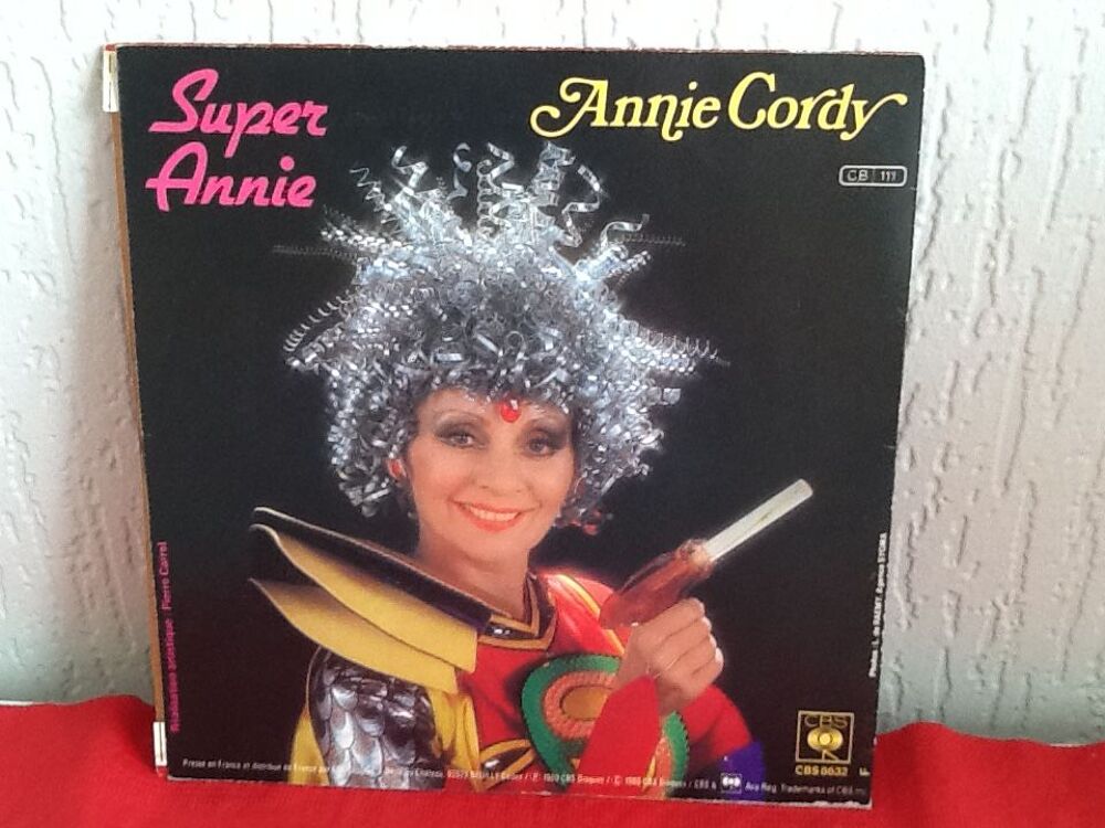 45 tours vinyles Annie CORDY 
CD et vinyles