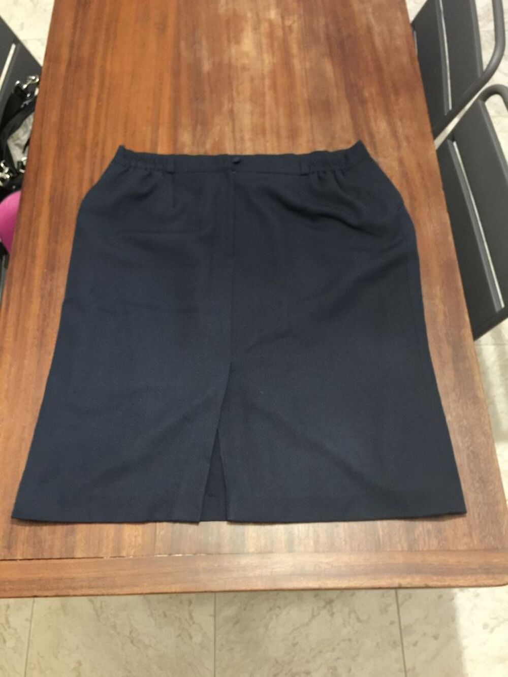 Jupe " Julia " couleur bleu marine Vêtements