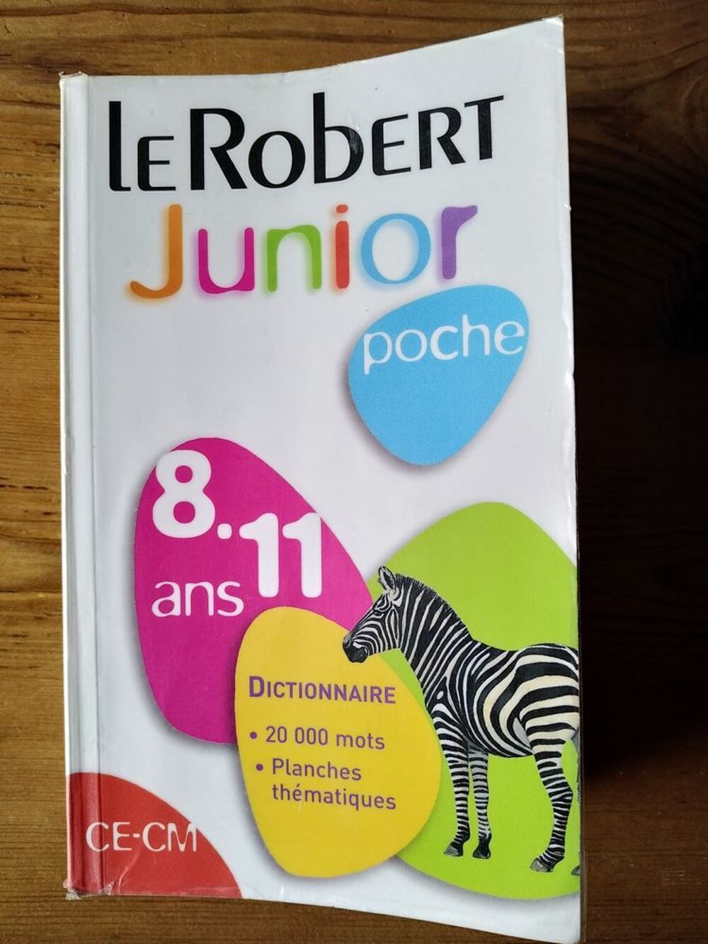 Le Robert Junior Livres et BD