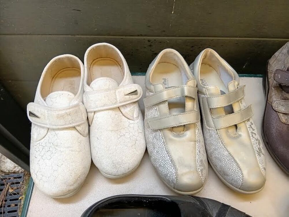 LOT DE 8 PAIRES DE CHAUSSURES Chaussures