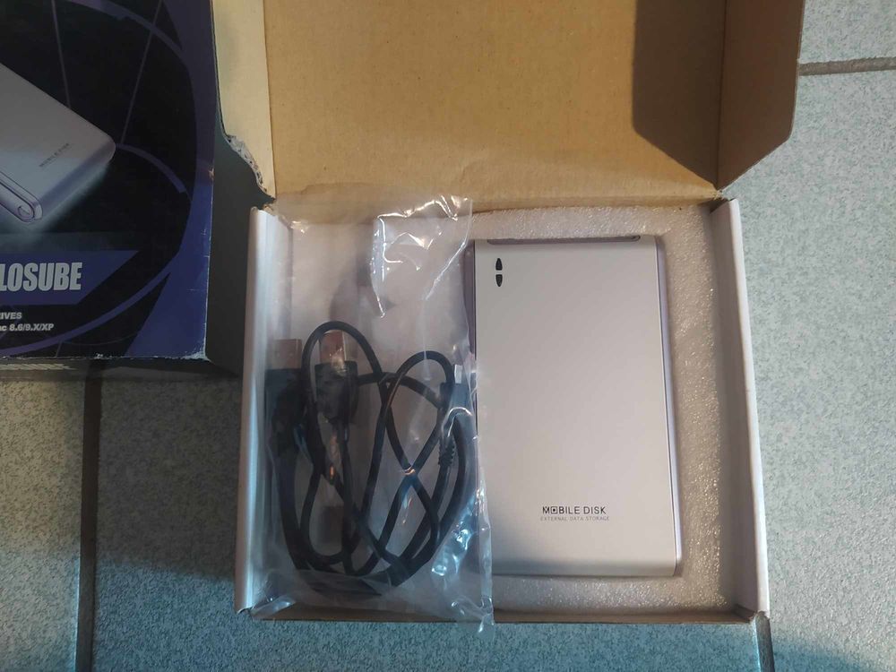 Bo&icirc;tier externe pour disque dur IDE 2,5 pouces
Matériel informatique