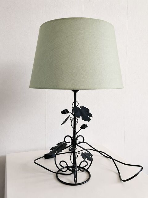 Lampe de table décorative Gaillon (27)