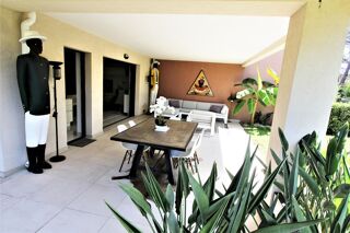  Appartement à louer 4 pièces 85 m² Saint-raphaël