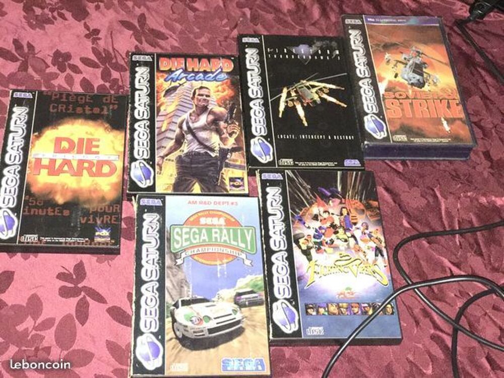 Lot console Sega Saturn+jeux+t&eacute;l&eacute;viseur Consoles et jeux vidéos