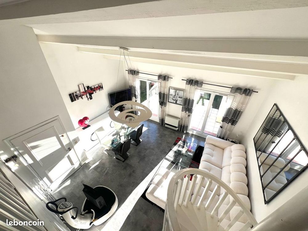 Vente Maison Maison mitoyenne 70+20 a un immeuble a mougins 06 Saint-alban-leysse