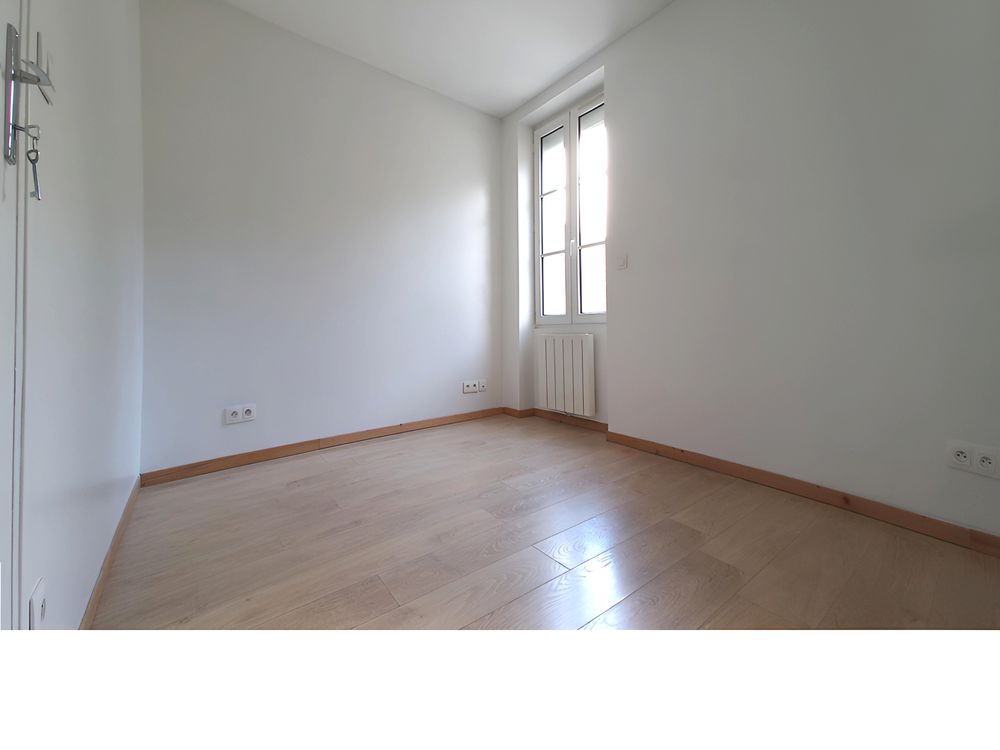 Vente Appartement Appartement 2 pièces de 33,95m² au 3ème et dernier étage d'u Saint-maurice