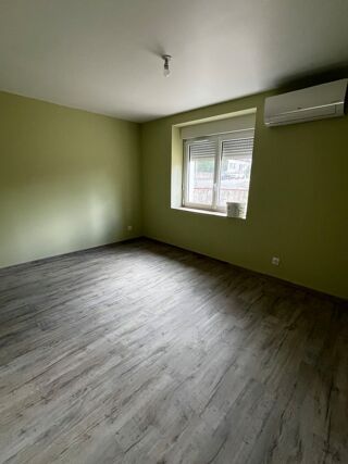  Maison à louer 4 pièces 75 m²