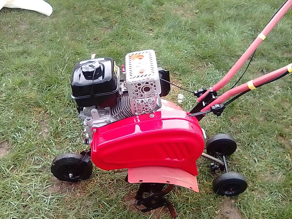 Motoculteur cmxx 208 cc pr&ecirc;t a labour Jardin