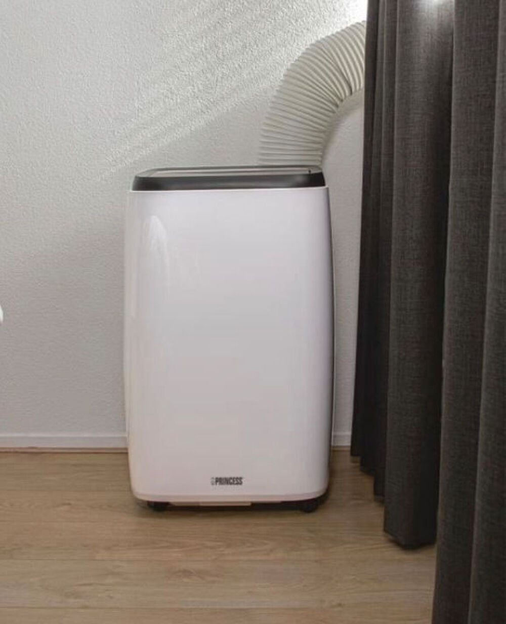 Climatiseur mobile connect&eacute; Princess Electrom�nager