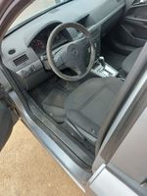 Astra GTC 1.9 CDTI - 120 Sport A 2005 occasion 02140 Nampcelles-la-Cour