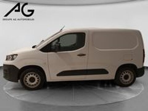 Partner PARTNER FOURGON 120 L1 1.6 BLUEHDI 100 S&S ETG6 PACK CLIM NA 2023 occasion 08000 Charleville-M&eacute;zi&egrave;res