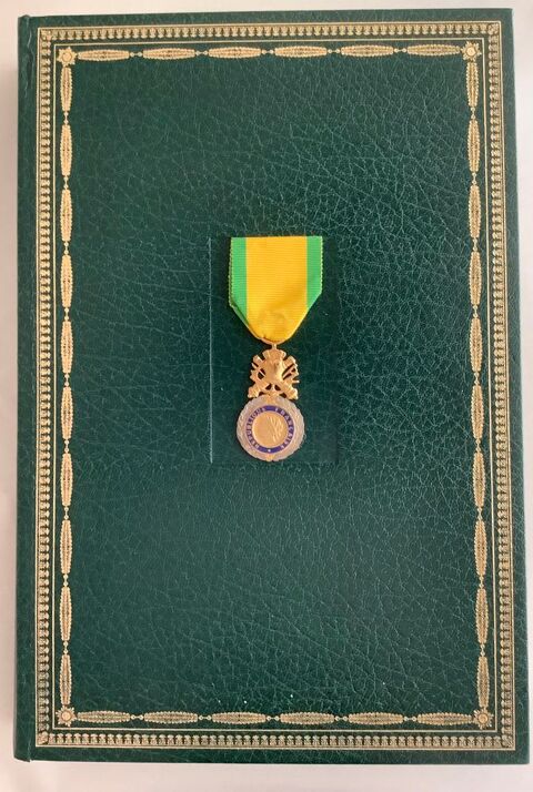 La M�daille Militaire 45 Jouy-aux-Arches (57)