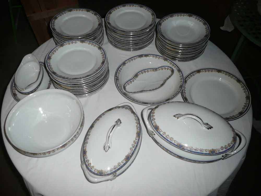 Service de vaisselle en porcelaine vintage Cuisine